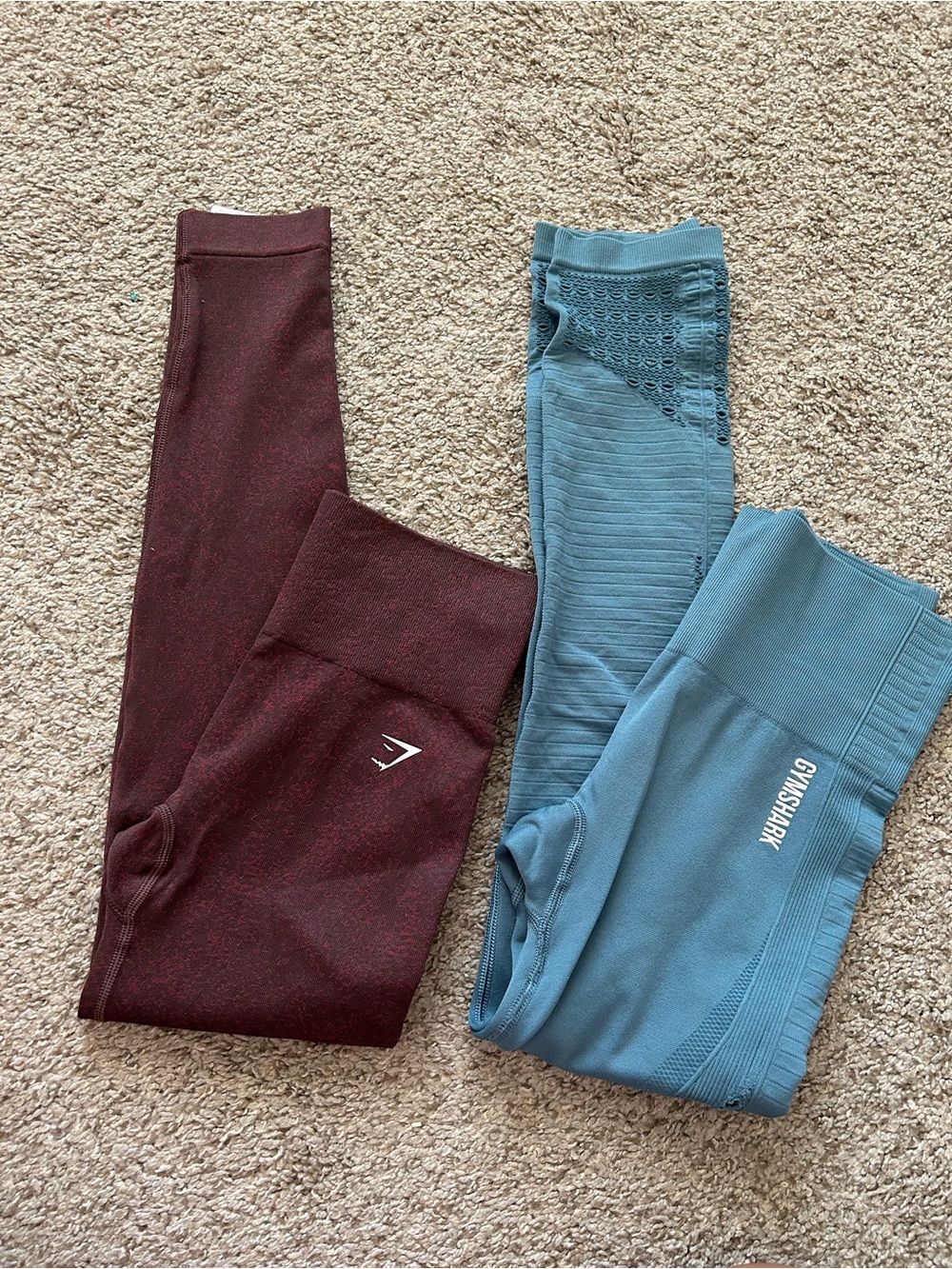 Gymshark bundle of leggings Pair - Blue & Burgundy size Small